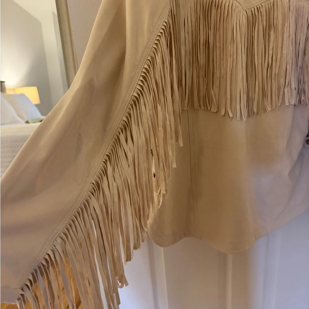We The Free Cream Leather Fringe Jacket - Picture 7 of 8